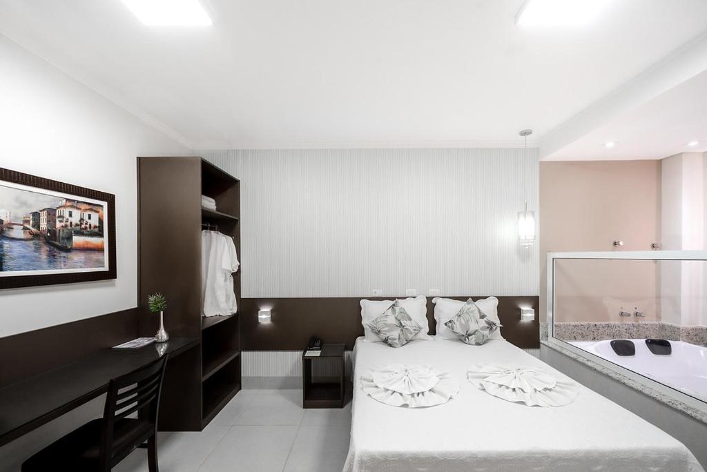 Caligio Hotel Pirapozinho Luaran gambar