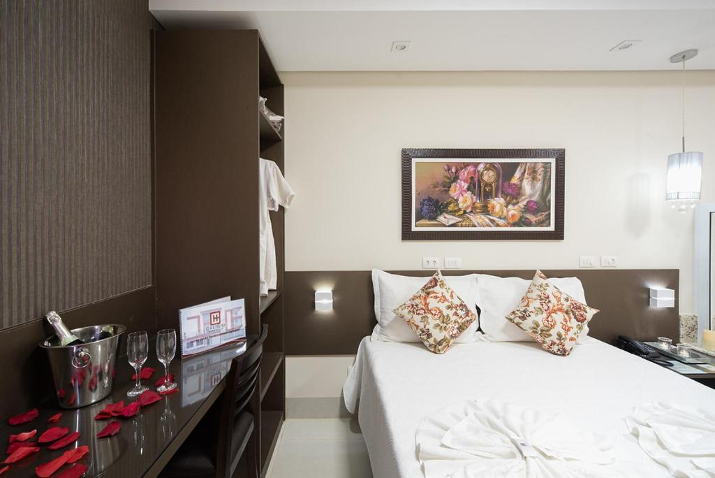 Caligio Hotel Pirapozinho Luaran gambar
