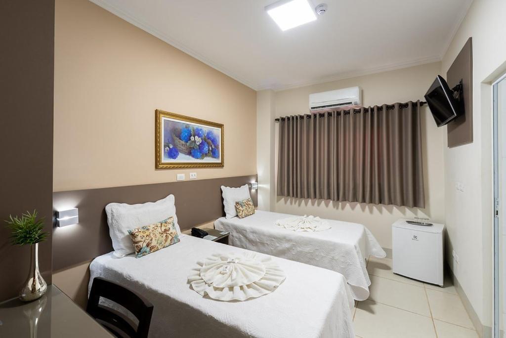 Caligio Hotel Pirapozinho Luaran gambar