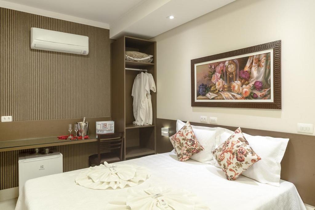 Caligio Hotel Pirapozinho Luaran gambar